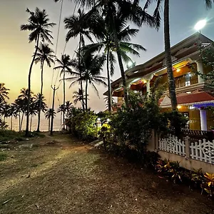 https://kovalam-beach-house.kerala-hotels.net