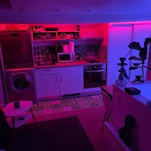 https://beau-appartement-calme-partag.fr-provencehotel.com